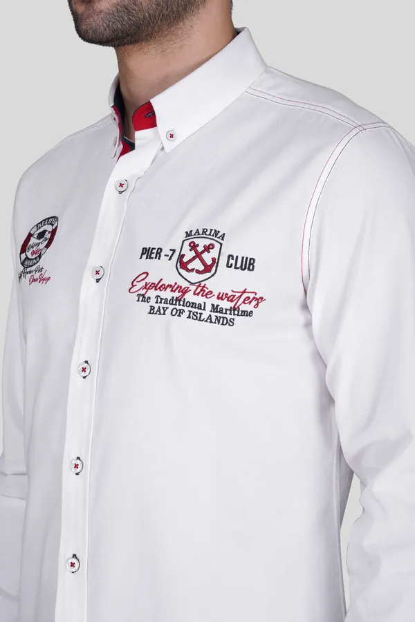 Pier_Seven_Men_White_Solid_Casual_Cotton_Shirt_with_Embroidered_Detailing__Regular_Fit,_Full_Sleeve