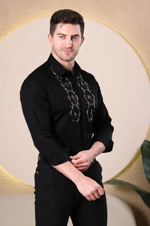 Pier_Seven_hand_Embroidered_Cotton_Blend_Men's_Slim_Fit_Full_Sleeve_Shirt_-_Black_(PWE019)