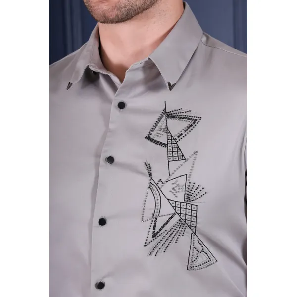 Pier_Seven_Men_Grey_Solid_Slim_Fit_Casual_Shirt_with_Geometric_Chest_Print