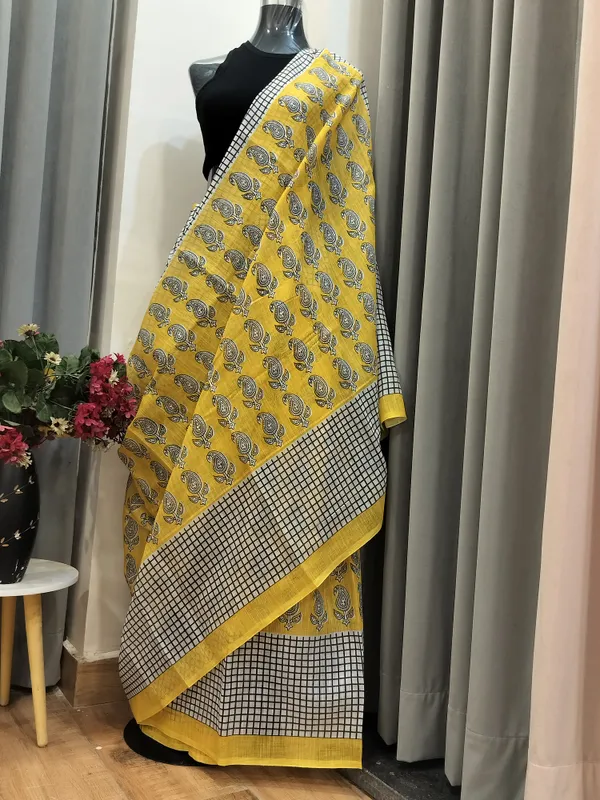 Bright_Yellow_Royal_Floret_Mul_Cotton_Saree_For_Women