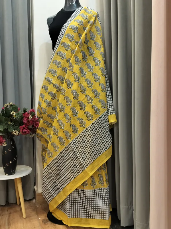 Bright_Yellow_Royal_Floret_Mul_Cotton_Saree_For_Women