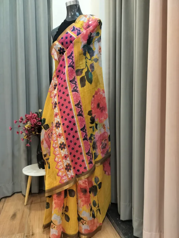Bright_Yellow_Velvet_Mul_Cotton_Saree_For_Women
