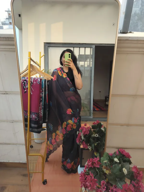 Black_Cotton_Floral_Gaze_Saree_For_Women