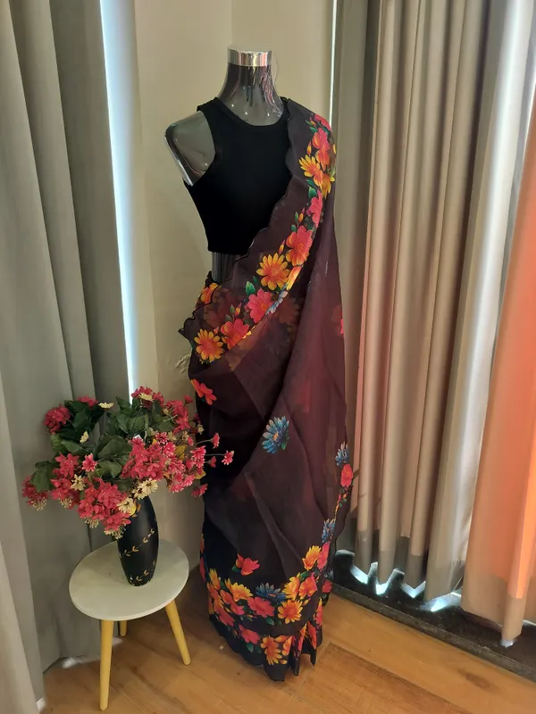 Black_Cotton_Floral_Gaze_Saree_For_Women