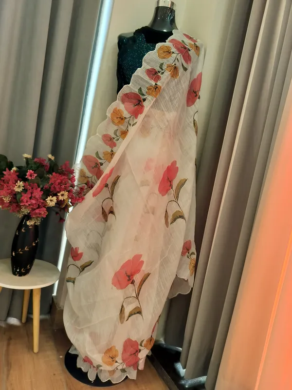White_Cotton_Lily_Charm_Saree_For_Women