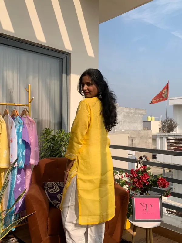 Yellow_Pure_Cotton_Chikankari_kurta