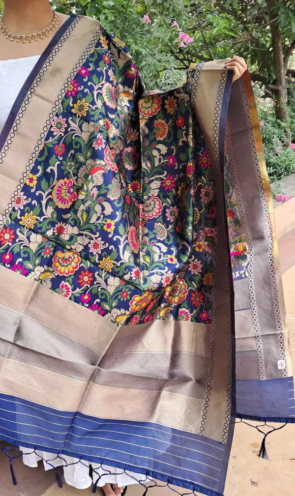 Multicolour_Banarasi_Silk_Premium_&_Elegant_Dupatta_For_Women