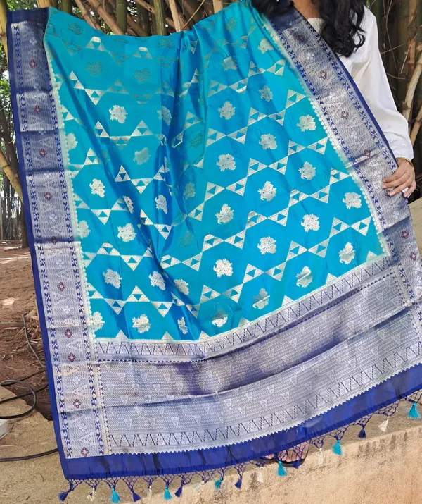 Blue_Banarsi_Silk_Premium_&_Elegant_Dupatta_For_Women