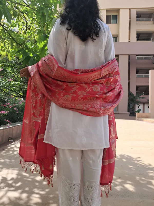 Pink_Katan_Silk_Banarasi_Premium_&_Elegant_Dupatta_For_Women