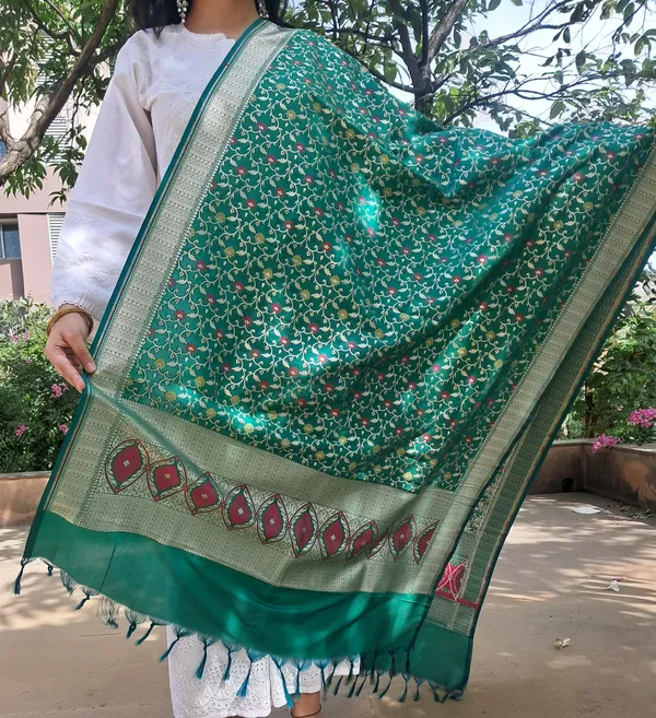 Green_Katan_Silk_Small_Jal_Banarasi_Dupatta_For_Women