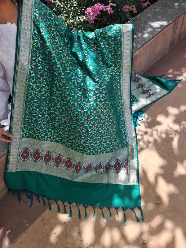 Green_Katan_Silk_Small_Jal_Banarasi_Dupatta_For_Women