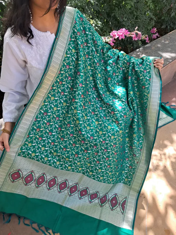 Green_Katan_Silk_Small_Jal_Banarasi_Dupatta_For_Women
