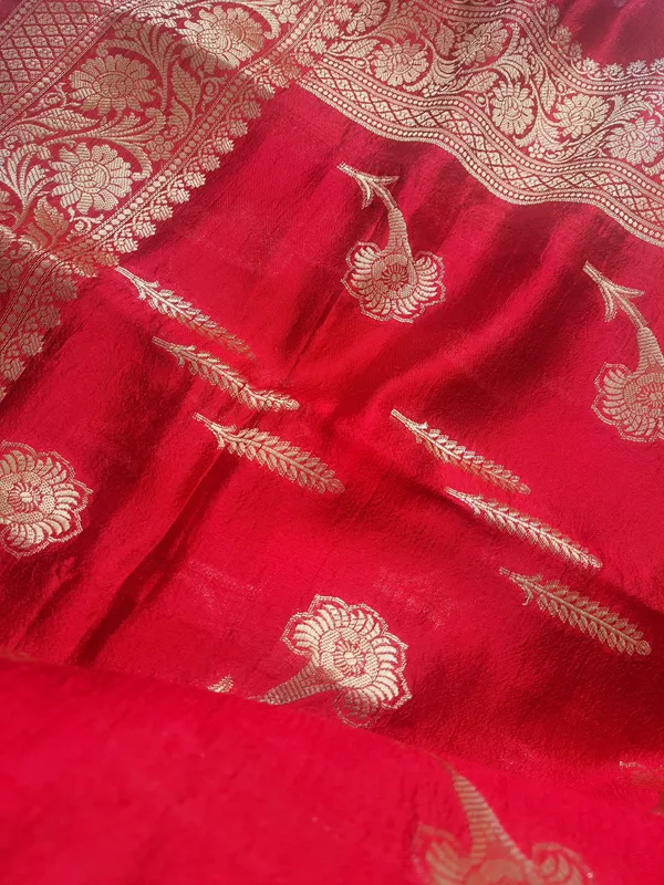 Red_Katan_Silk_Border_Buti_Banarasi_Dupatta_For_Women