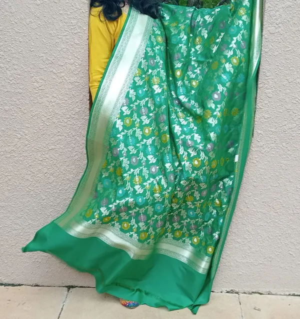 Green_Banarsi_Premium_&_Elegant_Dupatta_For_Women