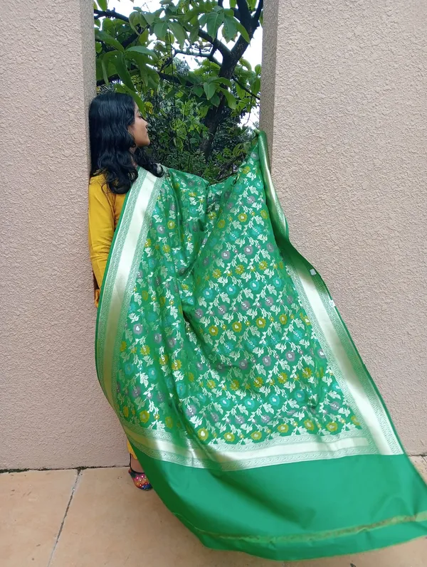 Green_Banarsi_Premium_&_Elegant_Dupatta_For_Women