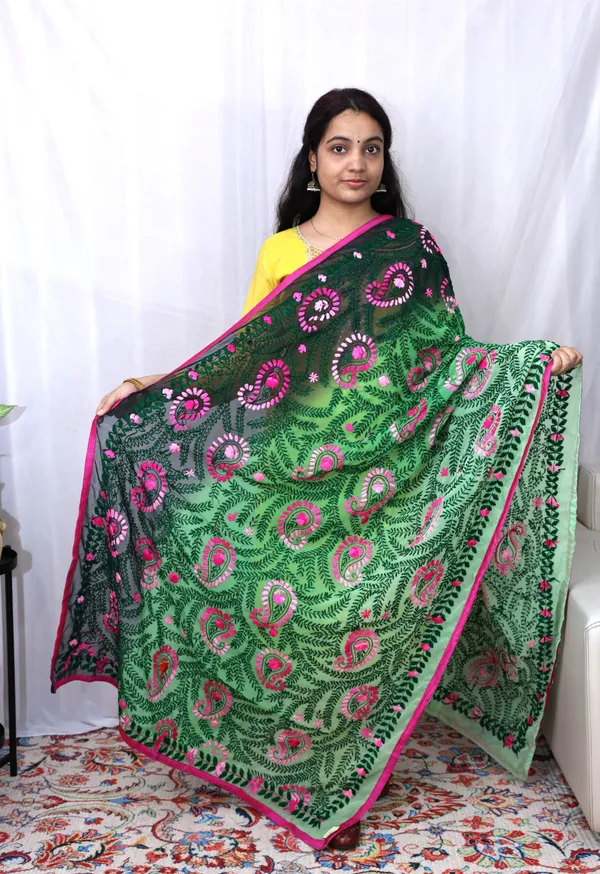 Green_Georgette_Phulkari_Dupatta_For_Women