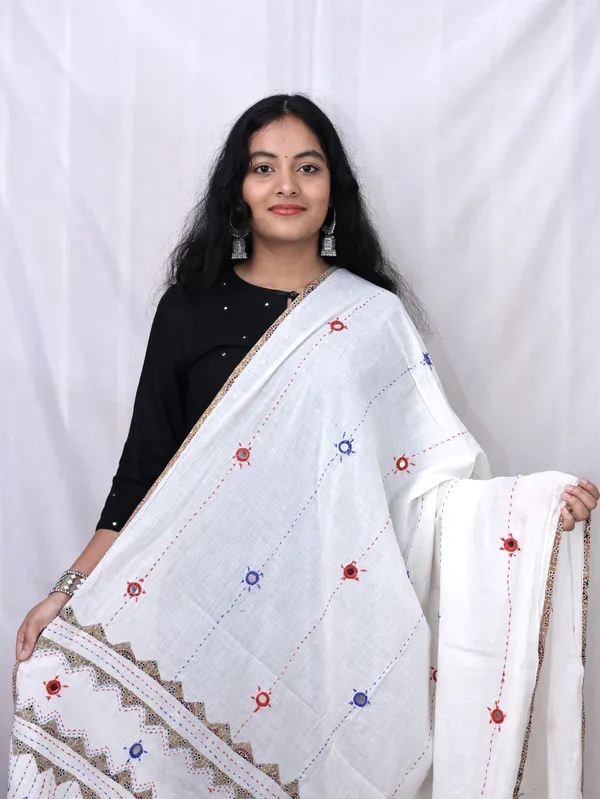 White_Cotton_Premium_&_Elegant_Dupatta_For_Women