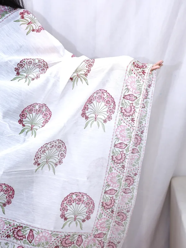 White_Hand_Print_Cotton_Premium_&_Elegant_Dupatta_For_Women