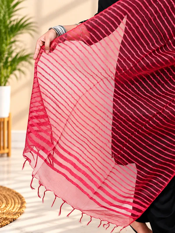 Red_Staple_Baswara_Premium_&_Elegant_Dupatta_For_Women