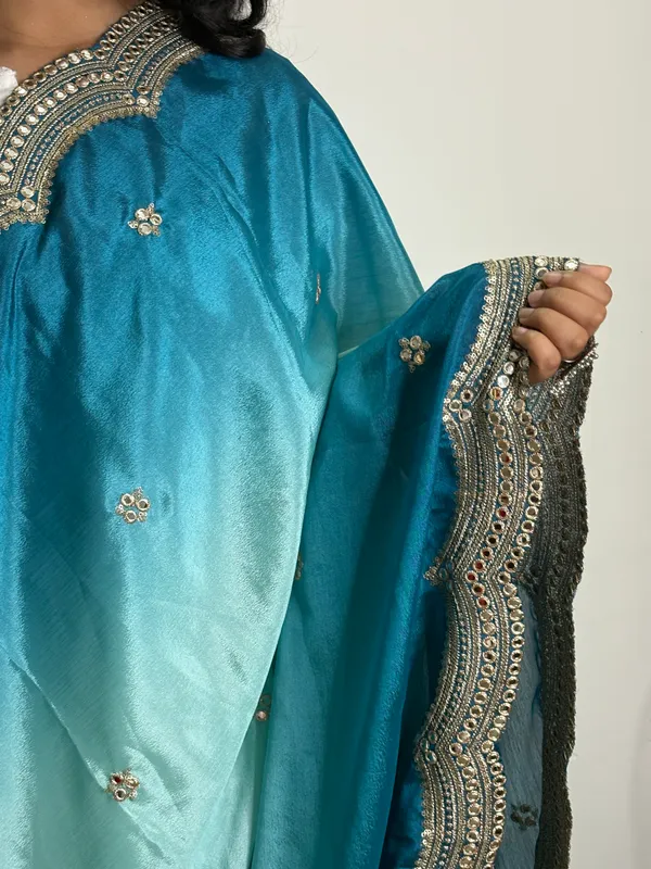 Chinon_Two_Die_Dupatta