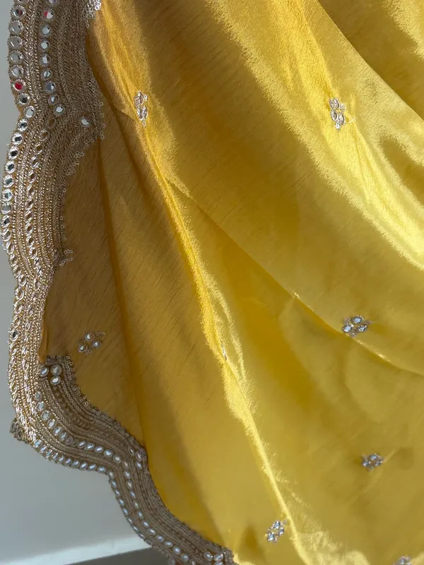 Chinon_Two_Die_Dupatta