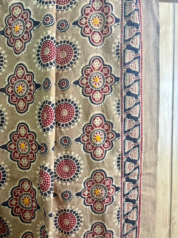 Cotton_Ajarak_Mirror_Work_Dupatta