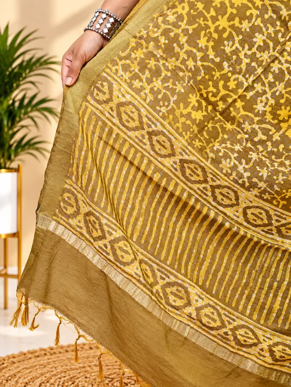 Mustard_Chanderi_Fancy_Bagru_Print_Dupatta_For_Women