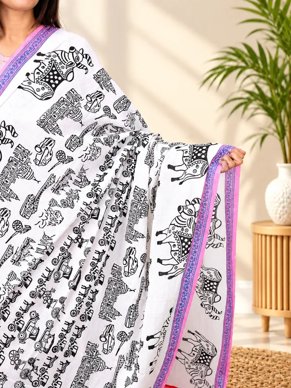 Cotton_Premium_&_Elegant_Dupatta_For_Women