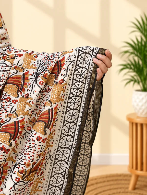 Hand_Black_Print_Cotton_Premium_&_Elegant_Dupatta_For_Women