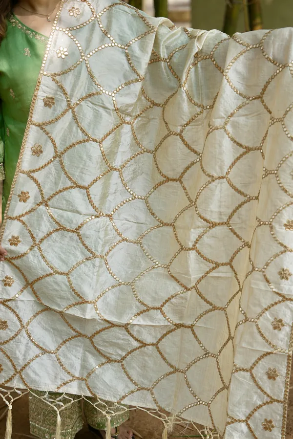 Khadi_Silk_Gota_Dupatta