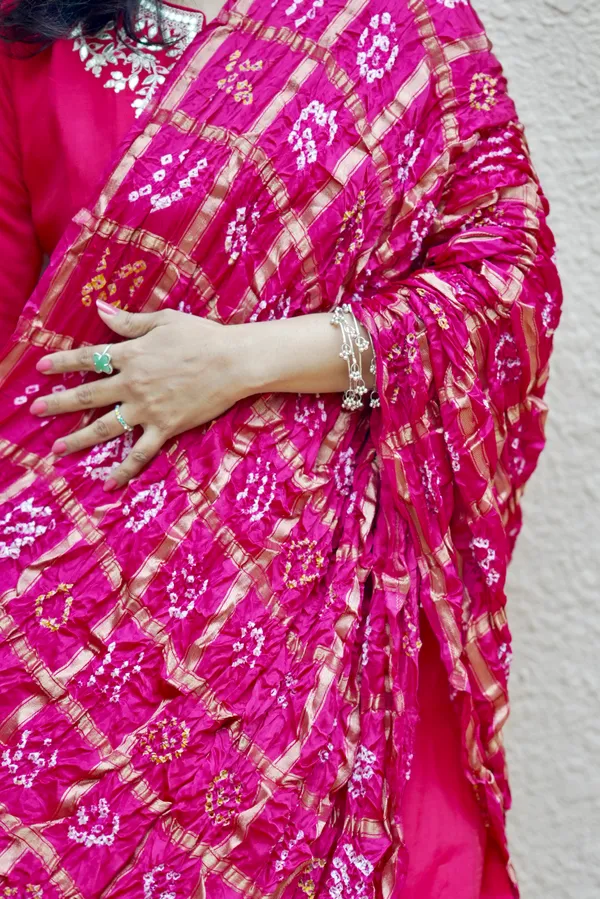 Handcrafted_Modal_Silk_Bandhani_Gharchola_Dupatta