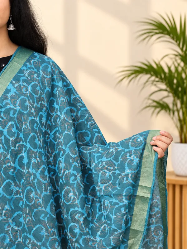 Chanderi_Premium_&_Elegant_Dupatta_For_Women