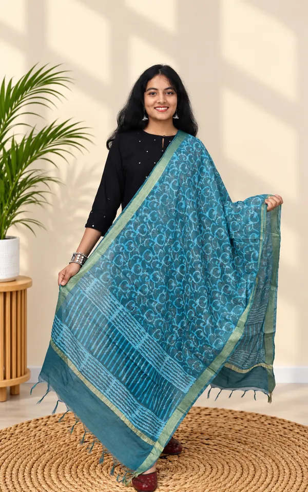 Chanderi_Premium_&_Elegant_Dupatta_For_Women