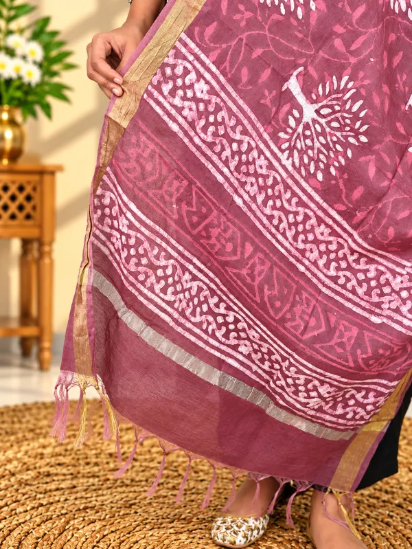 Chanderi_Fancy_Bagru_Print_Premium_&_Elegant_Dupatta_For_Women