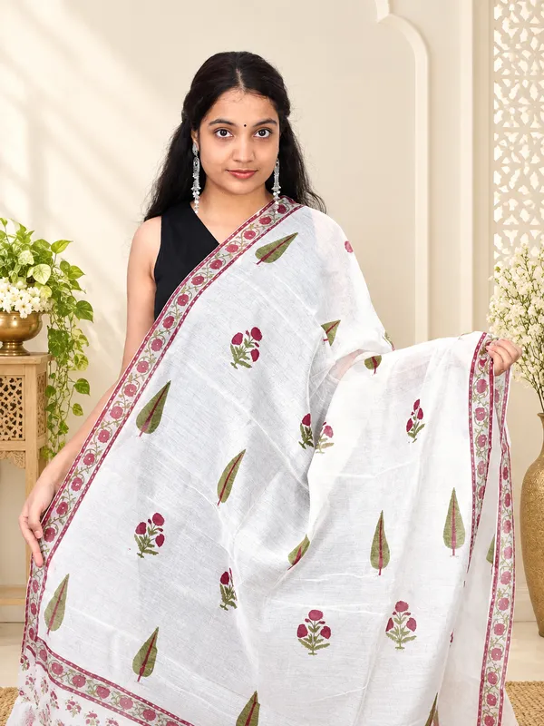White_Hand_Block_Print_Cotton_Premium_&_Elegant_Dupatta_For_Women