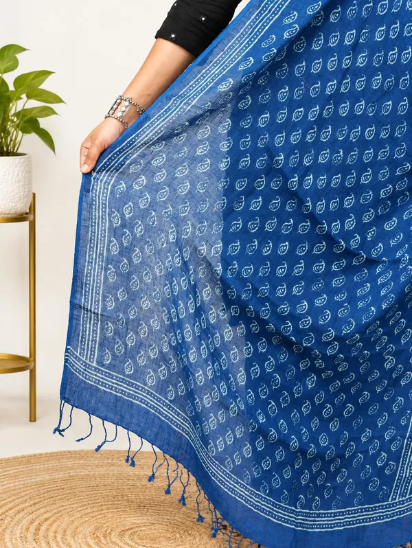 Blue_Hand_Block_Print_Cotton_Premium_&_Elegant_Dupatta_For_Women