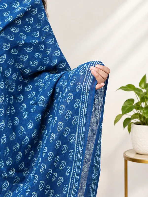 Blue_Hand_Block_Print_Cotton_Premium_&_Elegant_Dupatta_For_Women