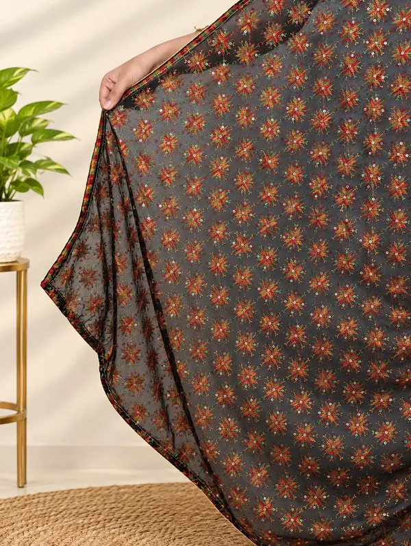Brown_Phulkari_Premium_&_Elegant_Dupatta_For_Women