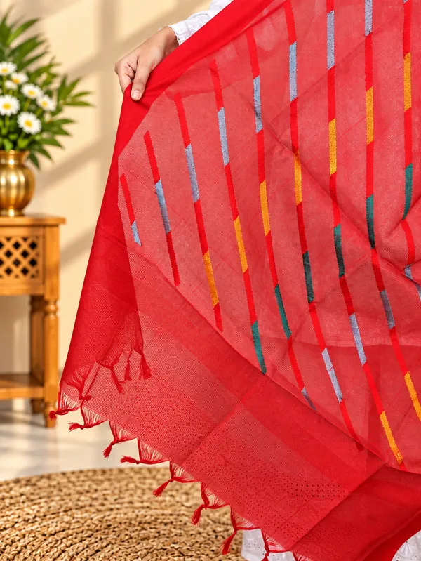 Red_Cotton_Premium_&_Elegant_Dupatta_For_Women