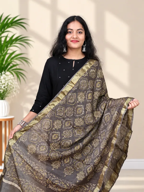 Chanderi_Cotton_Silk_Premium_&_Elegant_Dupatta_For_Women