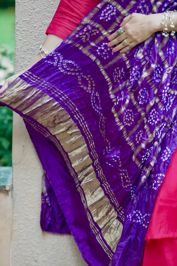 Handcrafted_Modal_Silk_Bandhani_Gharchola_Dupatta
