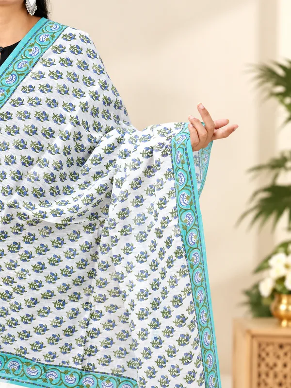 Green_Hand_Block_Print_Cotton_Dupatta_For_Women