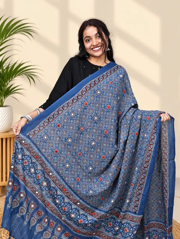 Cotton_Ajarak_Mirror_Dupatta