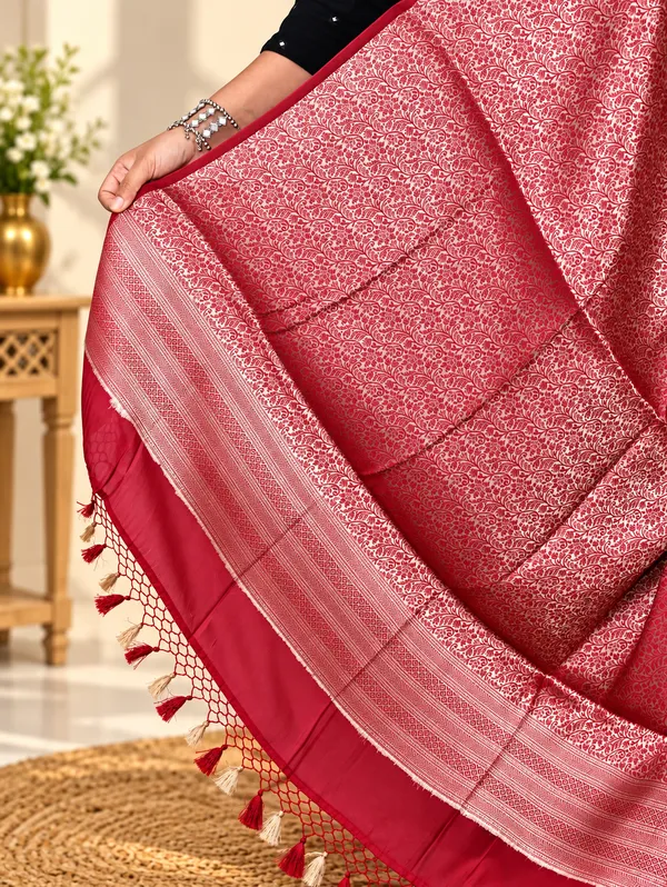 Red_Banarasi_Puna_Silk_Buti_Jal_Premium_&_Elegant_Dupatta_For_Women