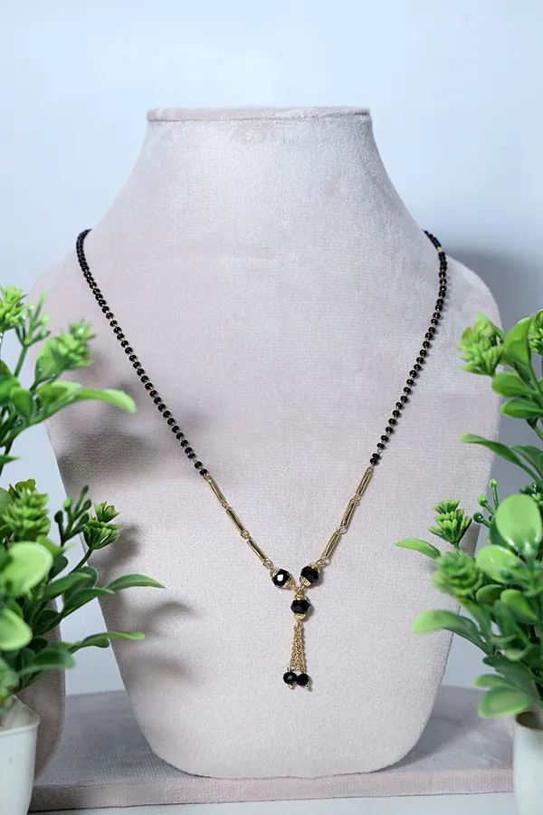 Silver_Oxidized_Classic_Tribal_Design_Mangalsutra_Necklace_For_Women