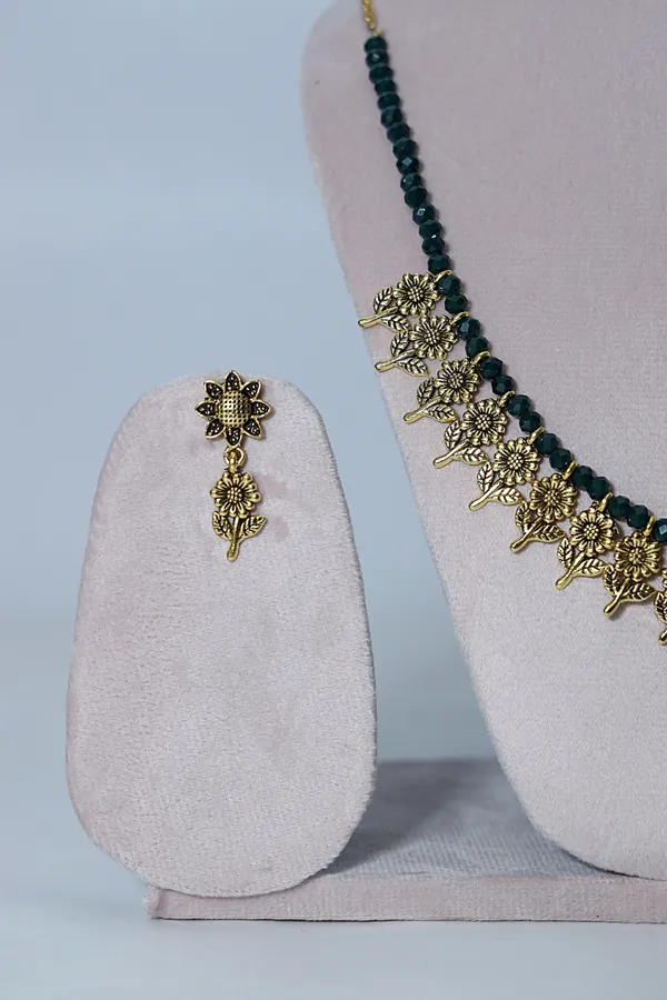 Silver_Boho_Oxidized_Festival_Style_Necklace_Earring_Set_For_Women