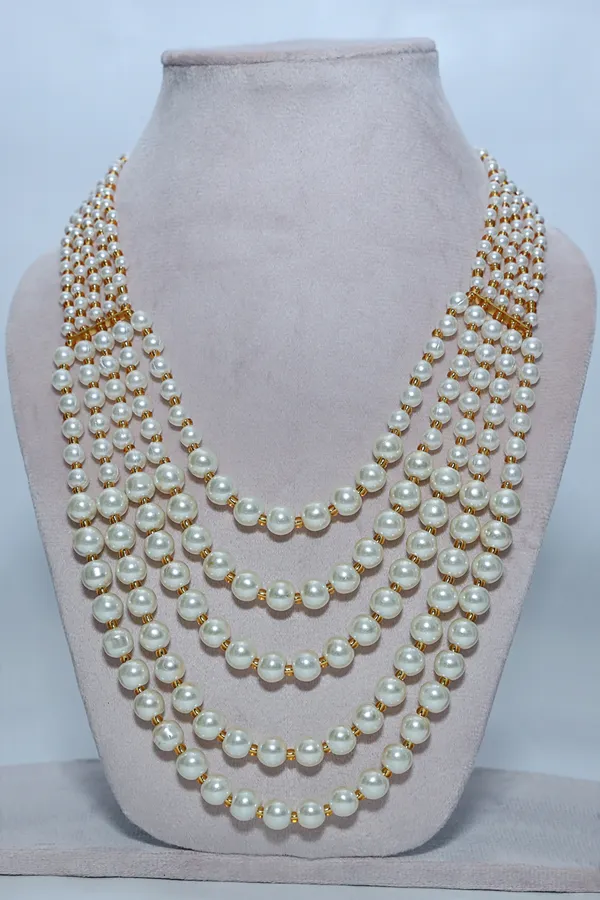 Silver_Pearl_Accent_Oxidized_Elegant_Ethnic_Necklace_For_Women