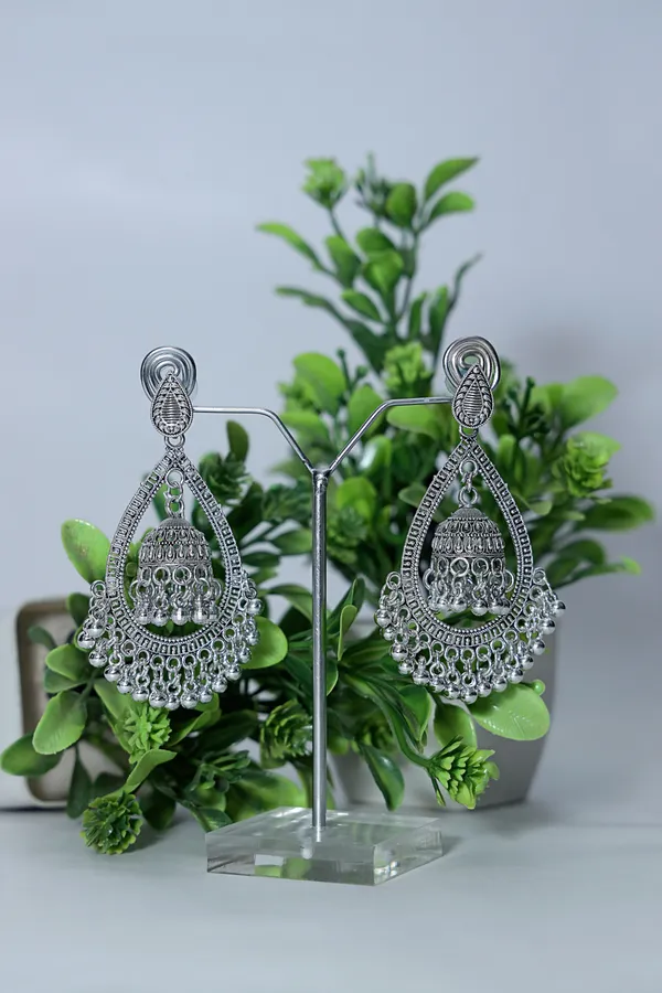 Silver_Oxidized_Jhumka_Classic_Tribal_Style_&_Oxidized_Traditional_Ethnic_Design_Earring_For_Women