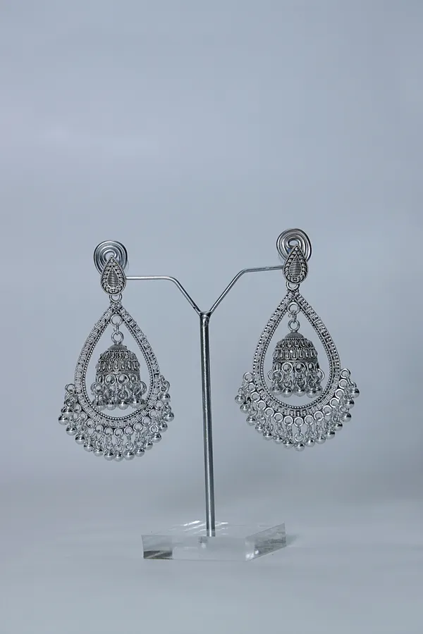 Silver_Oxidized_Jhumka_Classic_Tribal_Style_&_Oxidized_Traditional_Ethnic_Design_Earring_For_Women