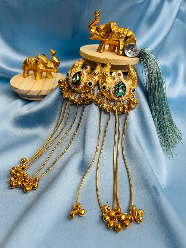 Zoon-e-zar_Jhumkas
